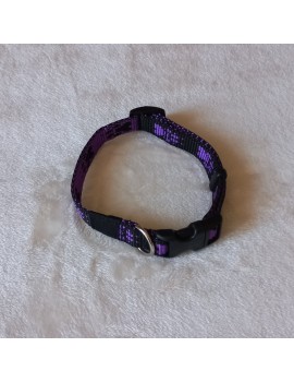 Collier Noir pattes mauves