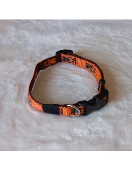 Collier Orange pattes brunes