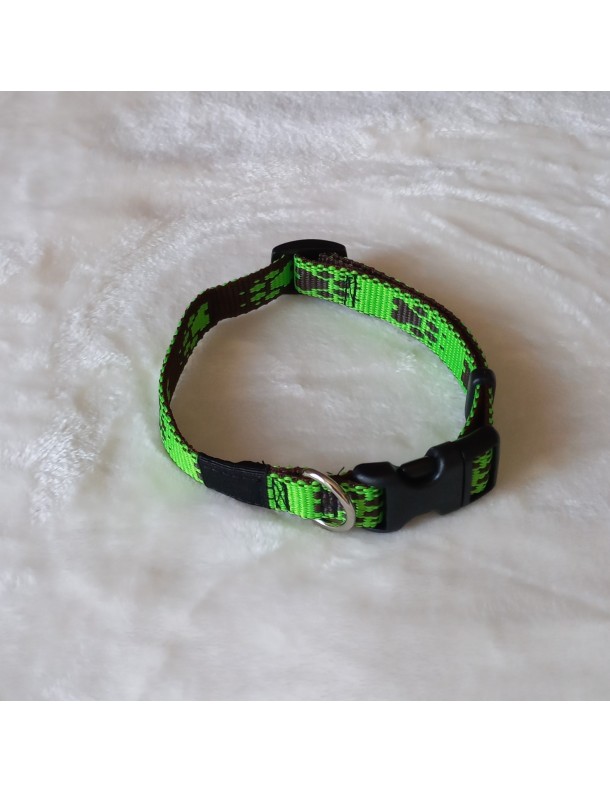 Collier Vert pattes brunes