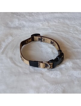 Collier Beige pattes brunes