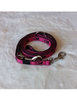 Laisse Fuchsia pattes noires 3 pos.