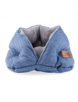 Lit "cachette" douillet bleu